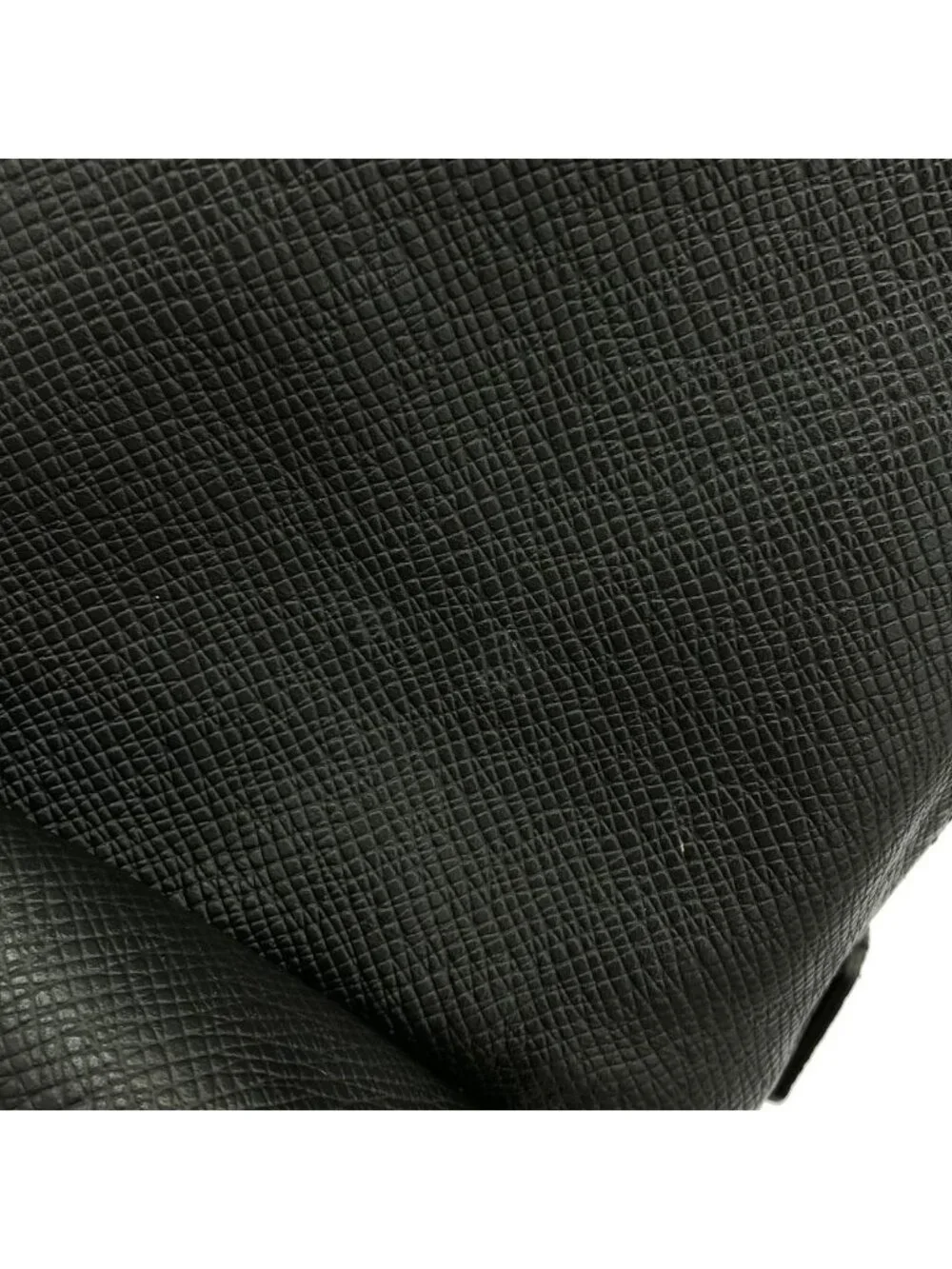 Louis Vuitton this authentic